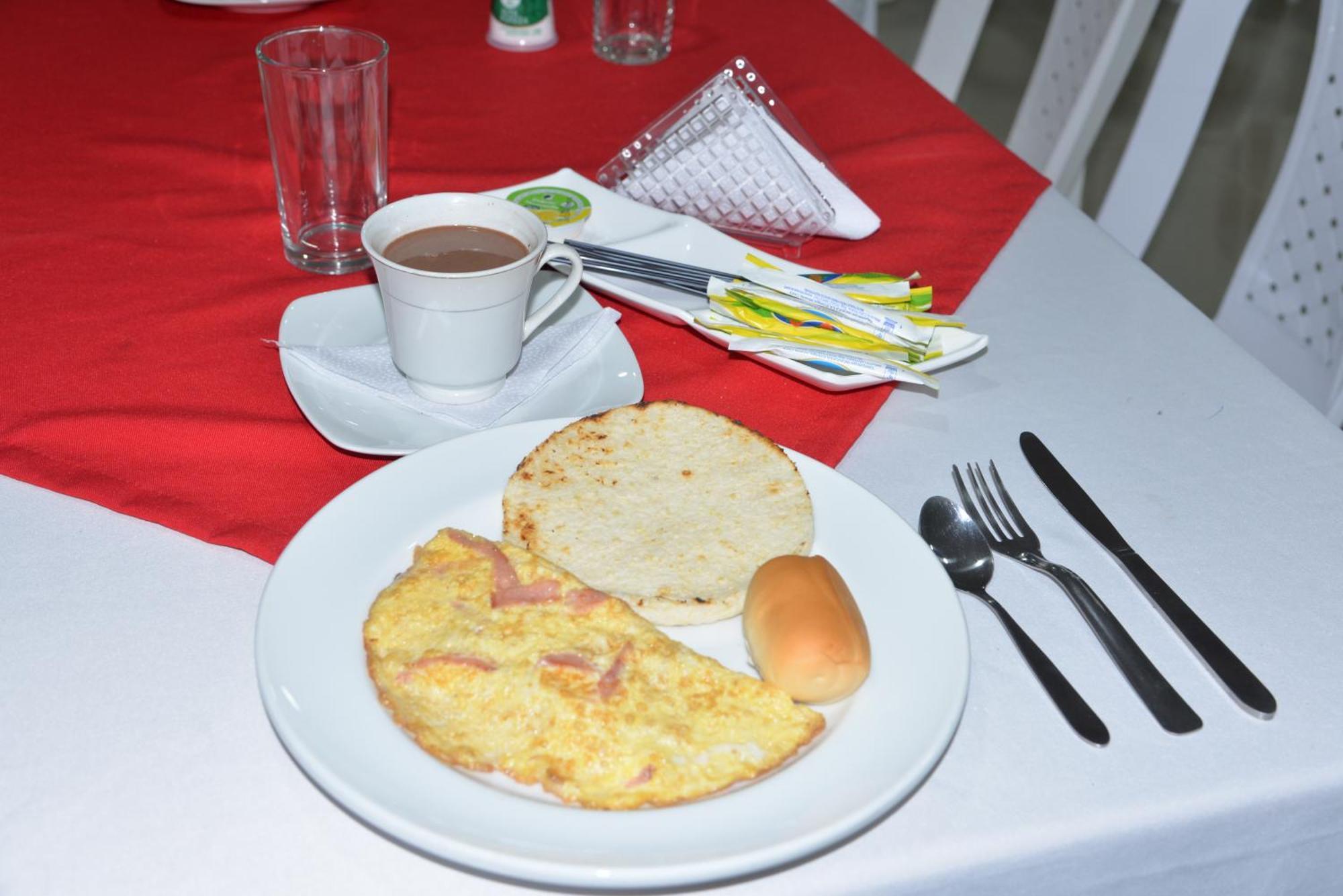 Hotel Jardín Cafetero Armenia Buitenkant foto